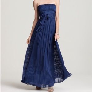 Bcbgmaxazria Chiffon Empire Waist Dress Size 4